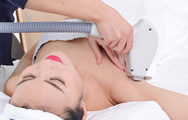 半導(dǎo)體激光脫毛效果好嗎？該選擇大型美容院還是個人工作室？