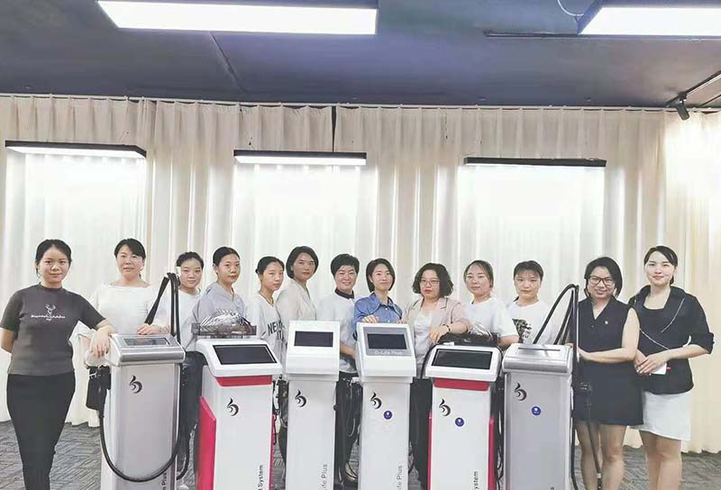 小氣泡美容儀器有什么作用？多久做一次更好？