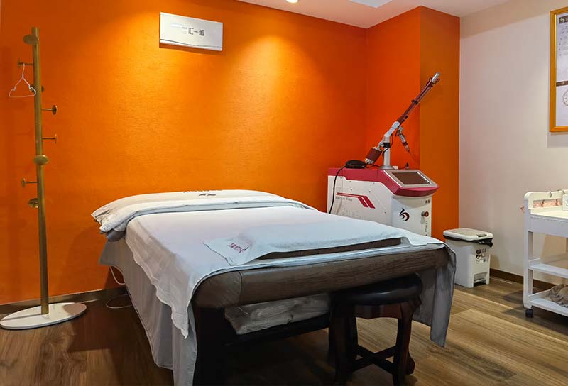 美容院面部儀器護(hù)理價(jià)格你了解過嗎？這些價(jià)格你是否能接受？