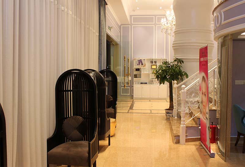 美容院用的面部清潔儀器有什么特點？哪里可以購買？